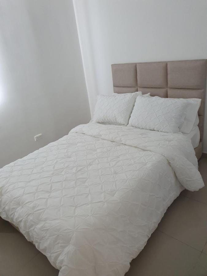 Excelente Apartamento Completo, En La Mejor Zona Daire Cúcuta Dış mekan fotoğraf